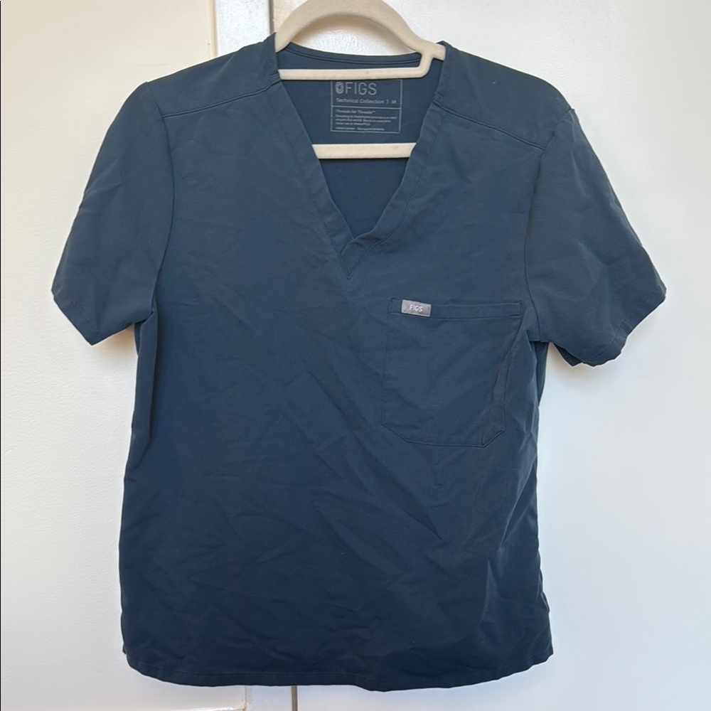 Figs dark harbor catarina Scrub Top
